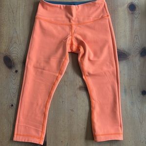 Lululemon reversible 3/4 leggings